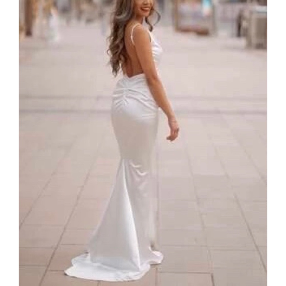 Paris Ruched Detail Backless Floor Length Slip Dress - Picture 10 of 12